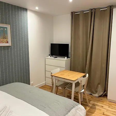 Number 10 Apartment Pantin