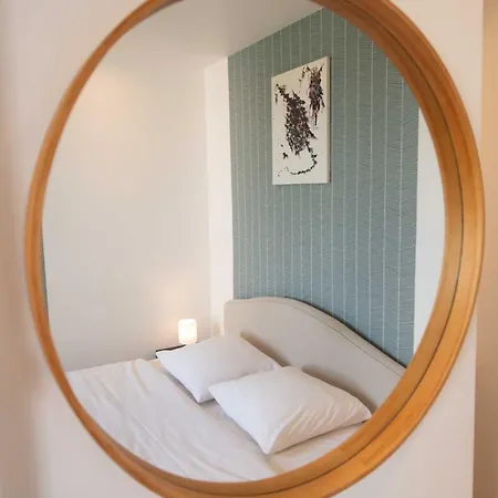 Number 10 Apartmán *