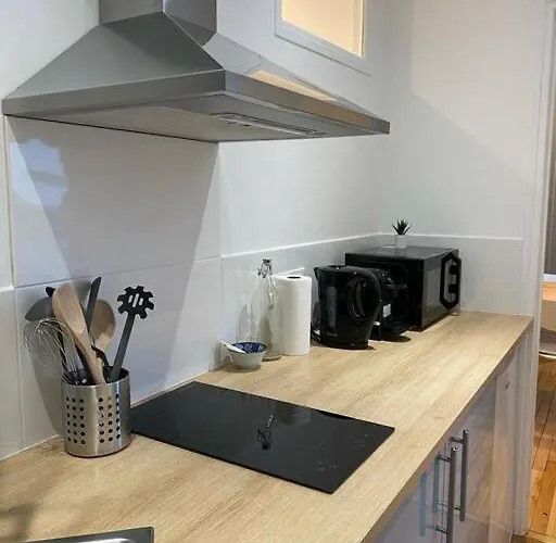 Number 10 Apartment Pantin